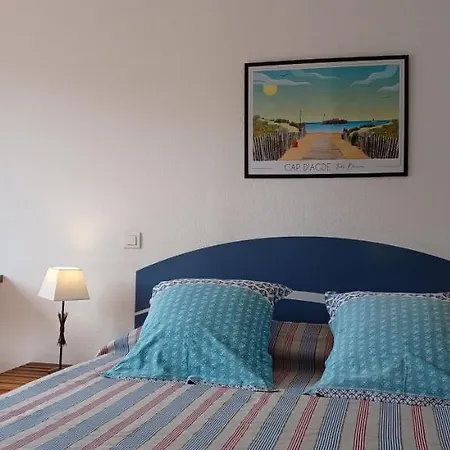 D'hotes La Gardie 3* Vias
