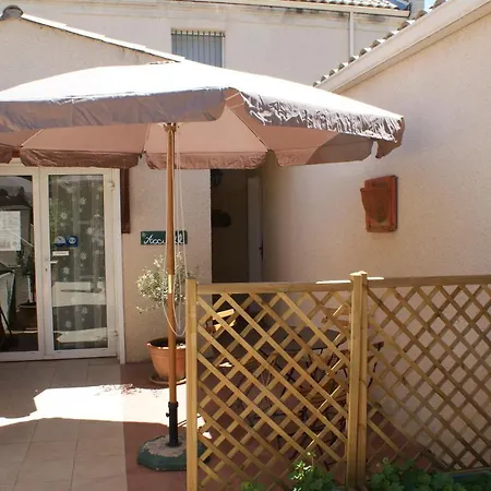 D'hotes La Gardie Vias